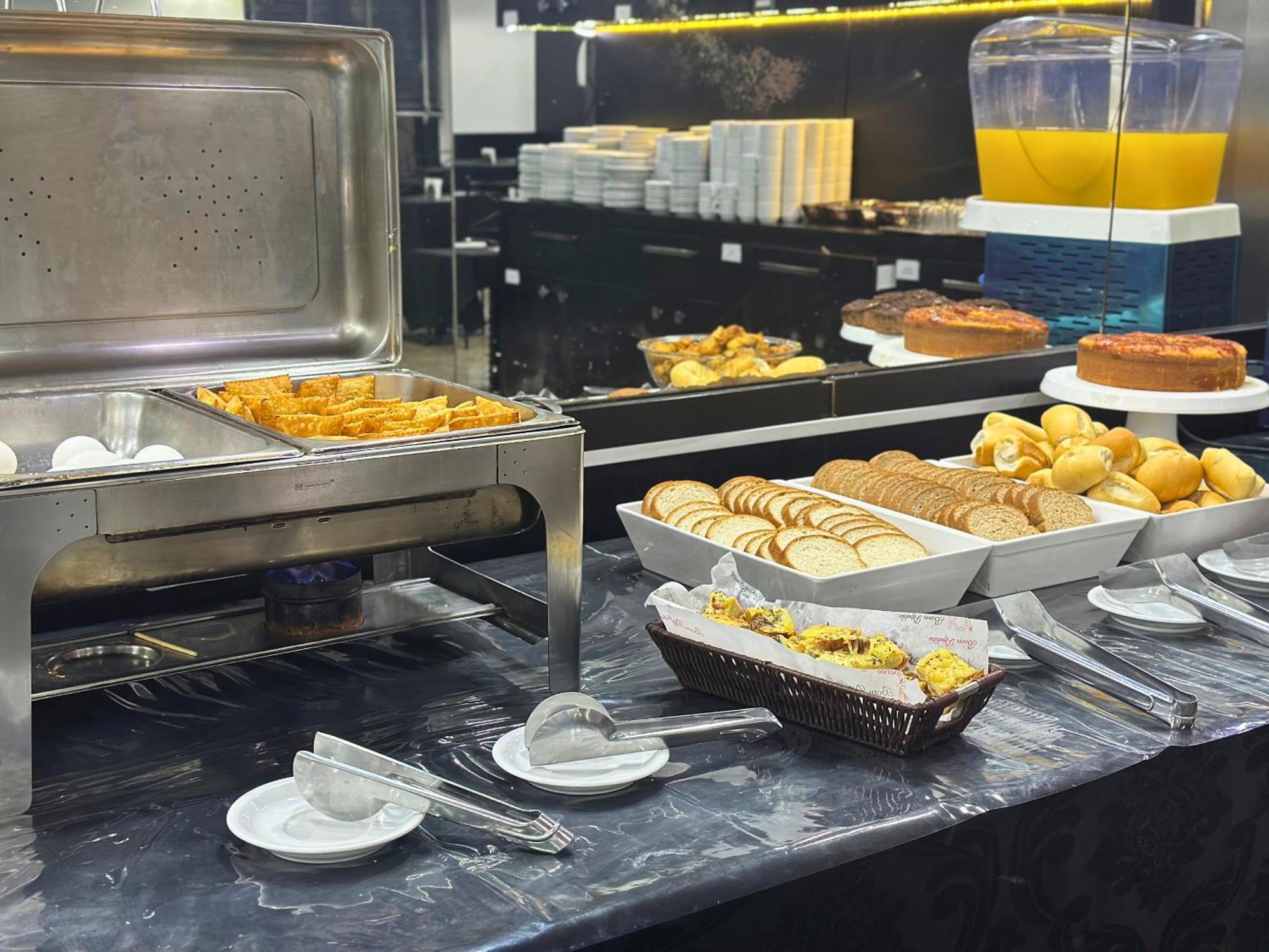 Granville Hotel 库里提巴 外观 照片